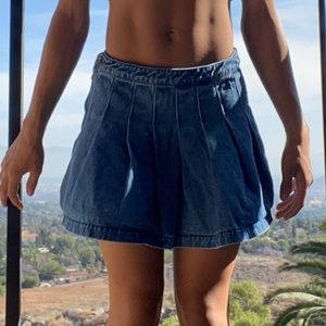 Forever 21 denim pleted skirt